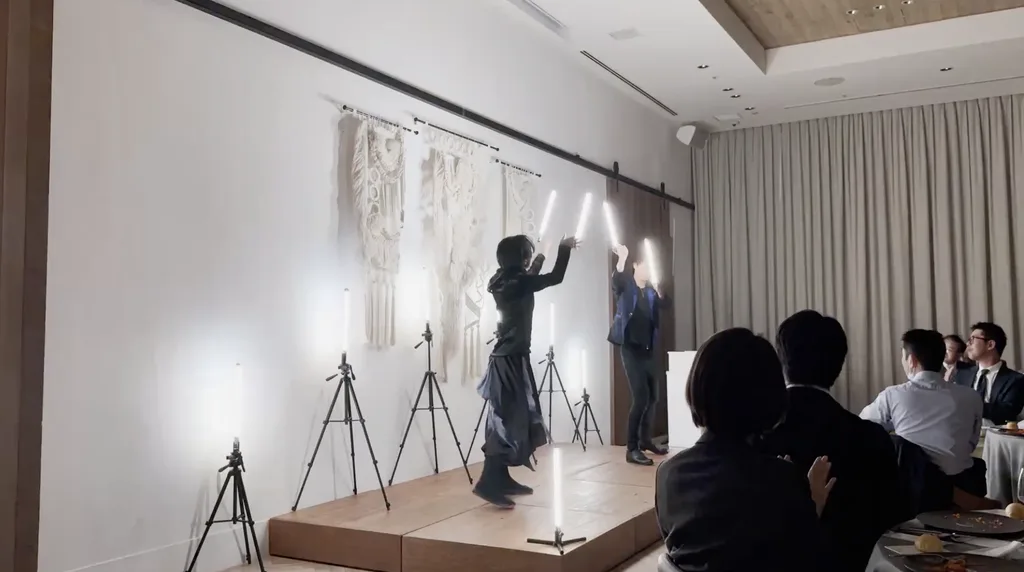 TRUNK HOTEL TOKYOでのLEDパフォーマンスワンシーン
