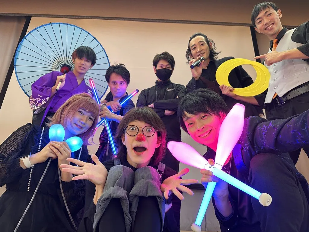 長田小学校での芸術鑑賞教室に出演したメンバー