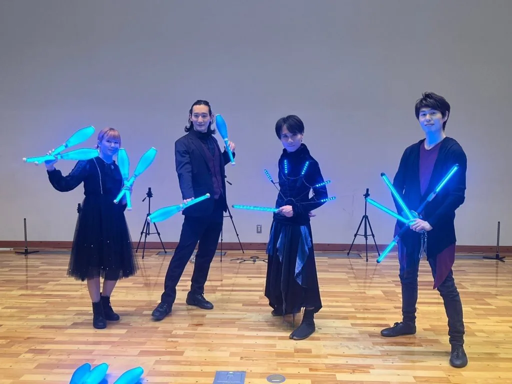 皆生養護学校での芸術鑑賞教室に出演したメンバー